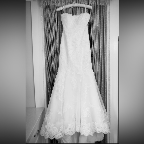 Wedding Dress - Picture 8 of 8